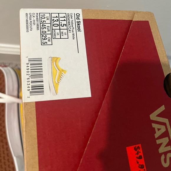 Vans Yellow Sneakers Classic Low-Top Style - Picture 2 of 7